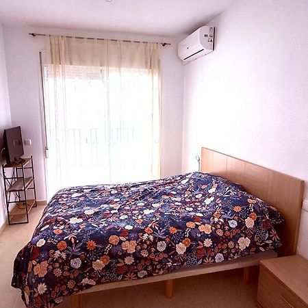 Luxurious Spacious Three Bedroom Apartment On Beachfront 알메리마르 외부 사진