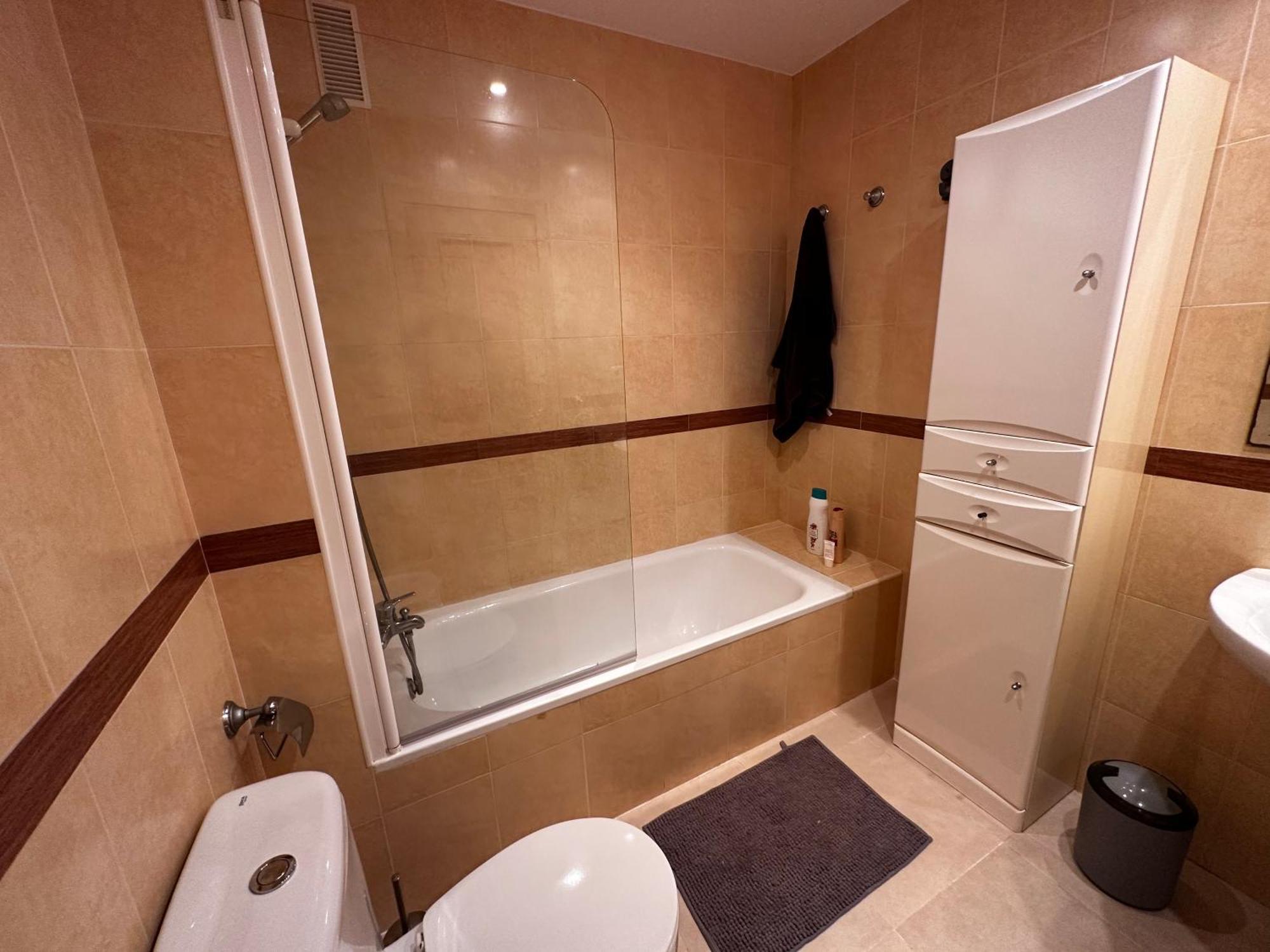 Luxurious Spacious Three Bedroom Apartment On Beachfront 알메리마르 외부 사진